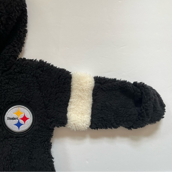 NWT Kids Steelers NFL Fleece Hooded Onesie - Picture 2 of 14